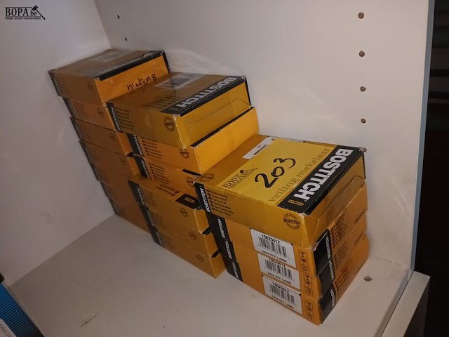 Lot 203 - nietjes bostitch. 17 stuks - afbeelding 2 van  3