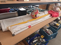 Lot 203 - sportbenodigdheden - afbeelding 2 van  5