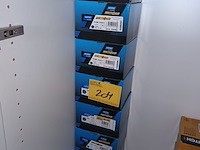 Lot 204 - norton schuurschijven. 7 dozen - afbeelding 1 van  3