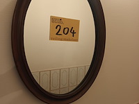 Lot 204 - ovalen spiegel - afbeelding 1 van  2