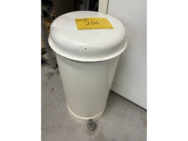 Lot 204 - retro medische afvalemmer in email - afbeelding 1 van  1