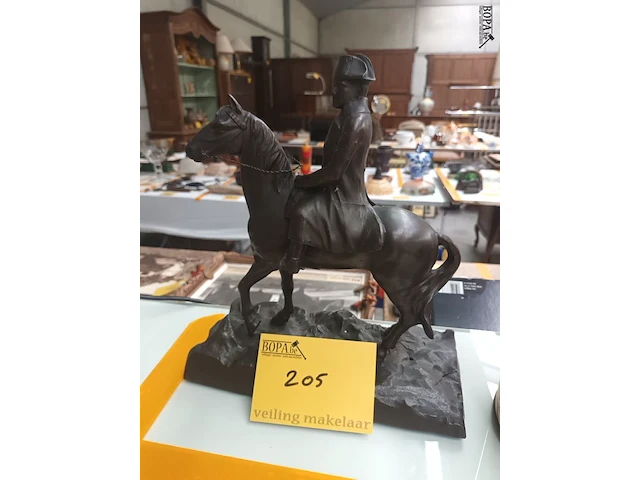 Lot 205 - beeld napoleon - afbeelding 1 van  5