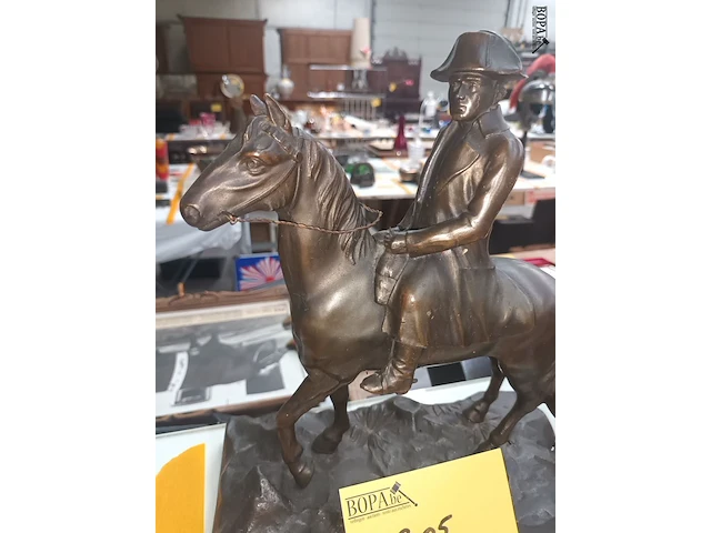 Lot 205 - beeld napoleon - afbeelding 2 van  5