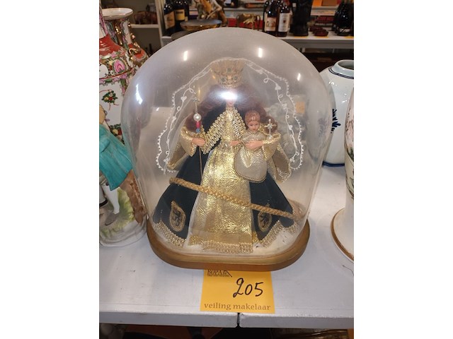 Lot 205 - globe met maria - afbeelding 1 van  3