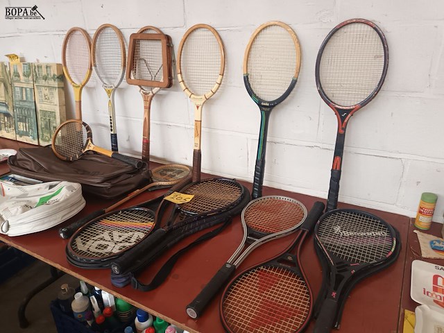 Lot 205 - tennisracket. 13 stuks - afbeelding 2 van  6