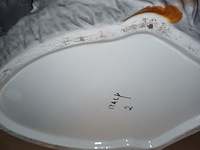 Lot 206 - cache-pot en terrine - afbeelding 5 van  5