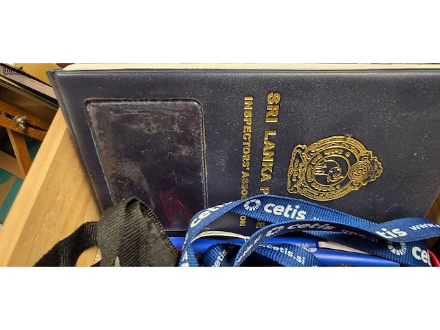 Lot 206 - diverse politie items - afbeelding 7 van  8