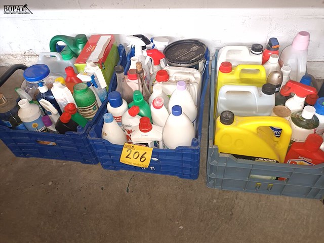 Lot 206 - huishoudproducten - afbeelding 1 van  4