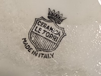 Lot 206 - italiaanse vazen. 2 stuks - afbeelding 5 van  5