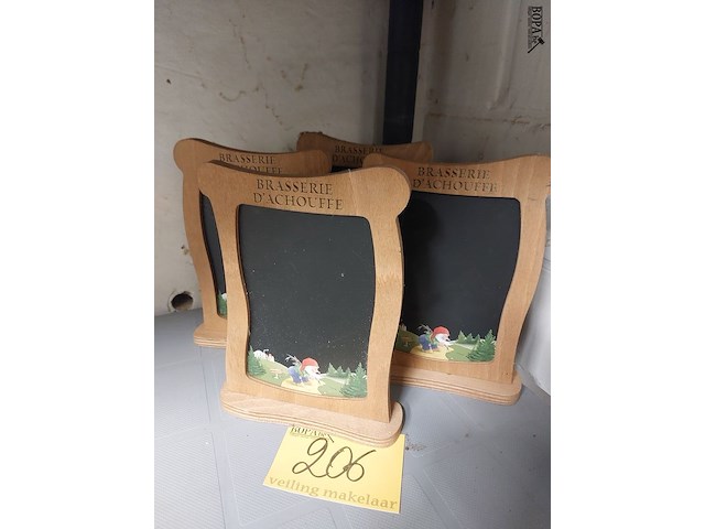 Lot 206 - krijtbordjes ‘brasserie d’achouffe’, 4 stuks - afbeelding 1 van  1