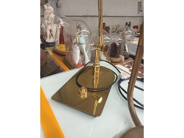 Lot 206 - vintage tafellampen. 2 stuks - afbeelding 4 van  6
