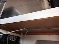 Lot 207 - tafel - afbeelding 2 van  3