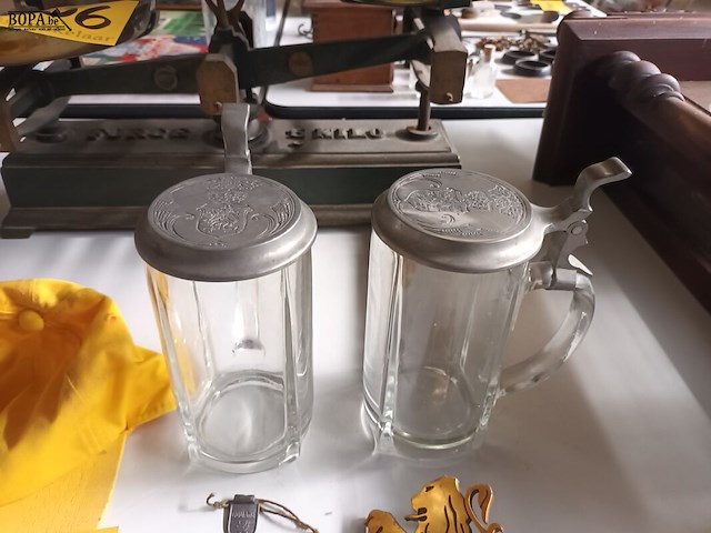 Lot 207 - vlaamse memorabilia. 5 stuks - afbeelding 4 van  6