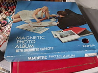 Lot 209 - fotoalbums, 3 stuks - afbeelding 3 van  3