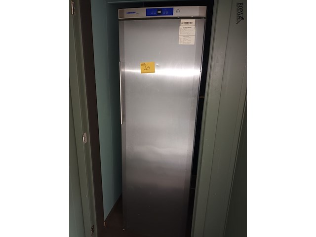 Lot 209 - koelkast liebherr - afbeelding 1 van  5