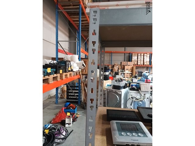 Lot 21 - aluminium rek. 2 stuks - afbeelding 2 van  3