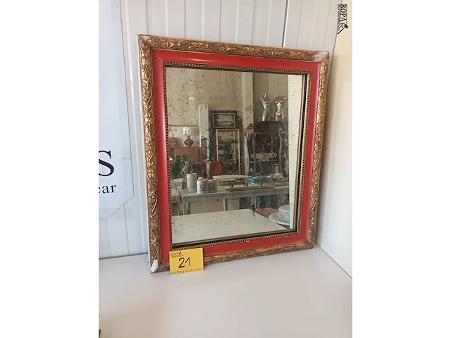 Lot 21 - antieke spiegel - afbeelding 1 van  3