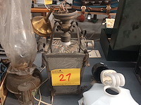 Lot 21 - antieke verlichting. 4 stuks