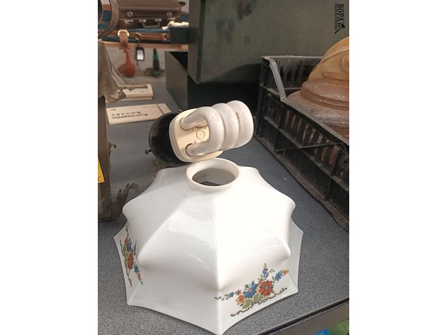 Lot 21 - antieke verlichting. 4 stuks - afbeelding 4 van  4