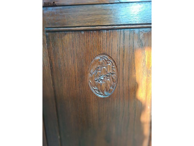 Lot 21 - antieken eiken dressoir met dik witgrijs marmeren blad, auth - afbeelding 2 van  5
