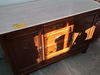 Lot 21 - antieken eiken dressoir met dik witgrijs marmeren blad, auth - afbeelding 4 van  5