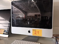 Lot 21 - apple i-mac