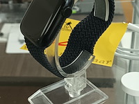 Lot 21 - apple smartwatch - afbeelding 2 van  4