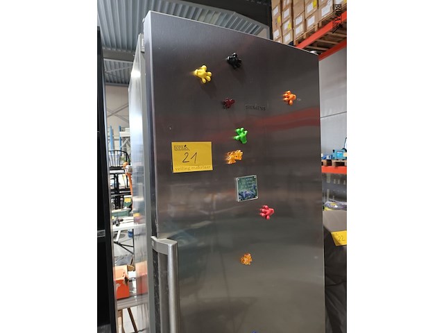 Lot 21 - diepvrieskast siemens - afbeelding 1 van  4