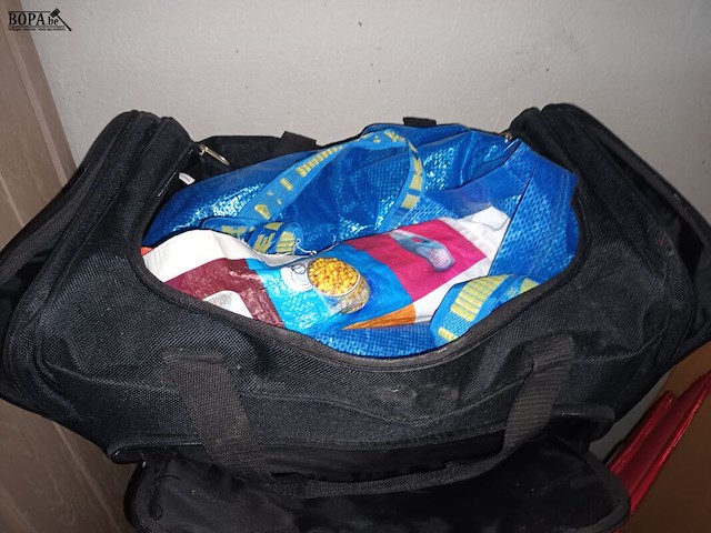 Lot 21 - draagtas en reiskoffers - afbeelding 2 van  4