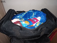 Lot 21 - draagtas en reiskoffers - afbeelding 2 van  4