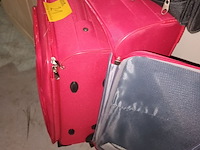 Lot 21 - draagtas en reiskoffers - afbeelding 4 van  4