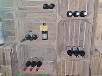 Lot 21 - flessen wijnen. 31 stuks