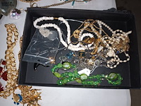 Lot 21 - halskettingen. 40 stuks - afbeelding 2 van  6