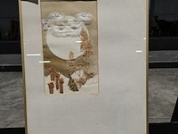 Lot 21 - kunstwerk in reliëf van gedroogde planten in goudkleurige al