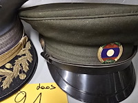 Lot 21 - laos 2 kepies - afbeelding 3 van  3