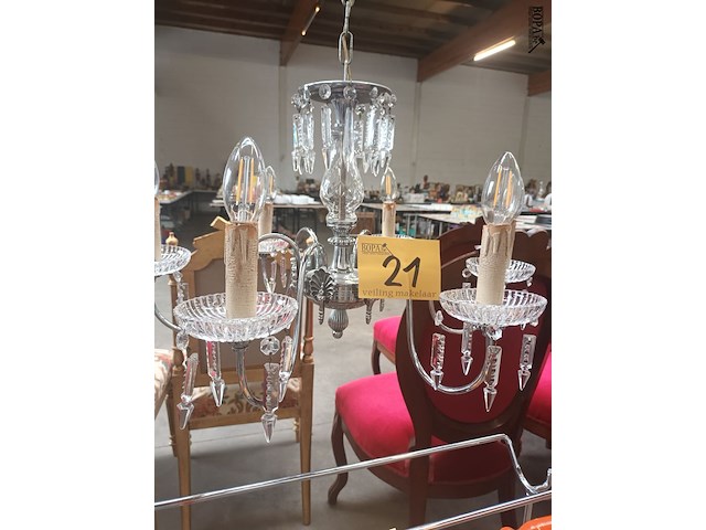 Lot 21 - luster met kristallen - afbeelding 2 van  5