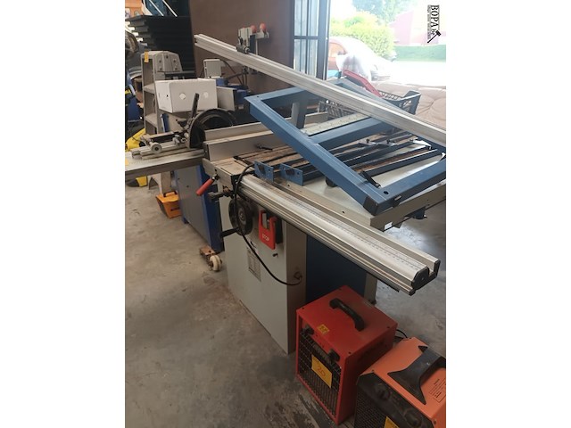 Lot 21 - paneelzaagmachine hbm - afbeelding 2 van  5