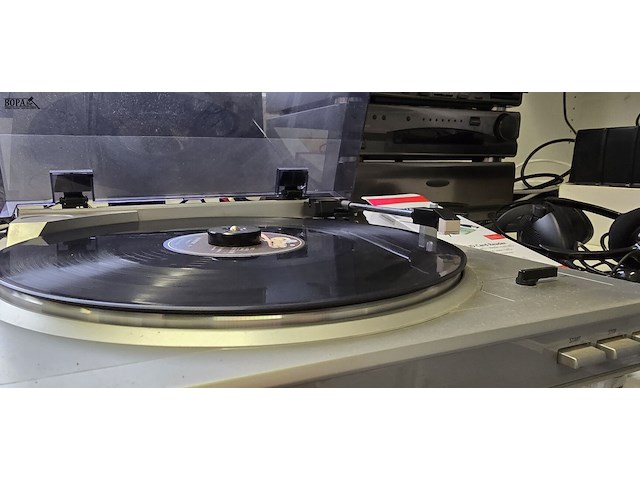 Lot 21 - platenspeler - afbeelding 4 van  7