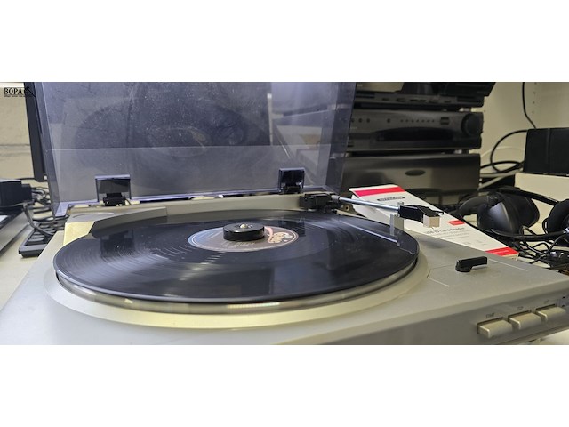 Lot 21 - platenspeler - afbeelding 7 van  7