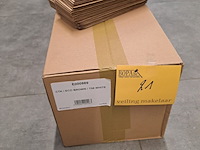 Lot 21 - pochet voor couvert 1 doos - afbeelding 1 van  1