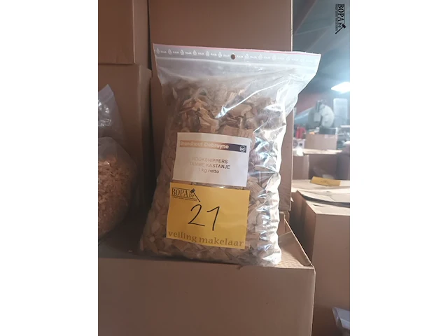 Lot 21 - rookhout snippers kastanje 1 kg. 19 stuks - afbeelding 3 van  3