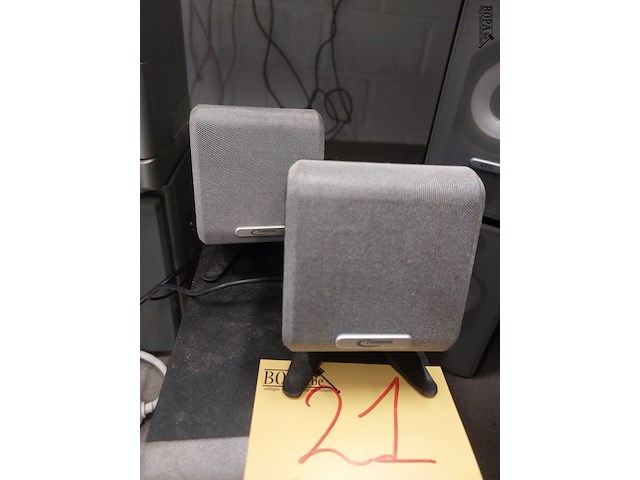 Lot 21 - speakerset typhoon - afbeelding 2 van  2