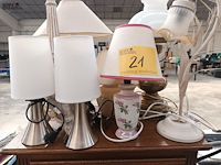 Lot 21 - tafellampen. 8 stuks - afbeelding 2 van  4
