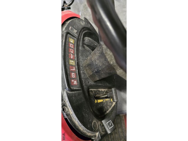 Lot 21 - zitmaaier twincut - afbeelding 2 van  11