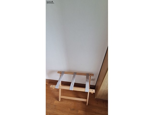 Lot 210 - inhoud hotelkamer - afbeelding 4 van  4