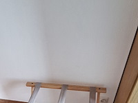 Lot 210 - inhoud hotelkamer - afbeelding 4 van  4