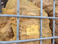 Lot 210 - zak met aanmaakhout. 16 stuks - afbeelding 2 van  2
