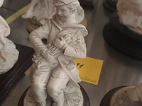 Lot 211 - beelden. 8 stuks - afbeelding 6 van  11