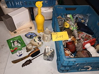 Lot 211 - decoratie - afbeelding 1 van  4