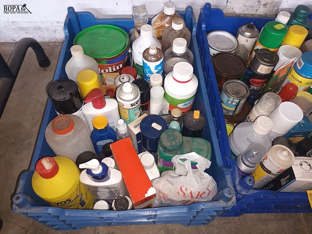 Lot 211 - huishoudproducten - afbeelding 4 van  4